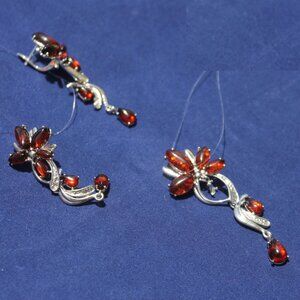 Jewelry Silver (Ag 925) pendant with Baltic Amber